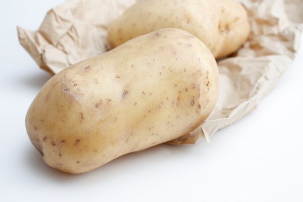 Grilled potatoes in microwave to heat? Remember to do 1 action to avoid explosion